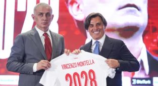 TFF Başkanı Hacıosmanoğlu: Montella'yı en kısa zamanda Türk vatandaşı yapacağız