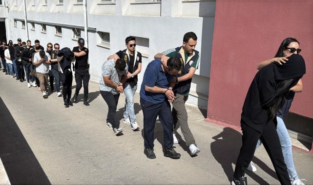 Adana'da terör örgütü DEAŞ'a operasyon: 19 gözaltı