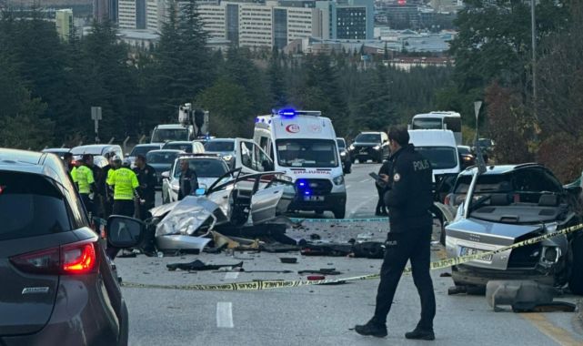 Ankara'da iki otomobil çarpıştı: 1 ölü, 2 yaralı