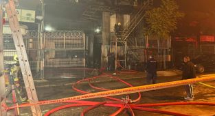 Ankara'da oto tamir dükkanında yangın