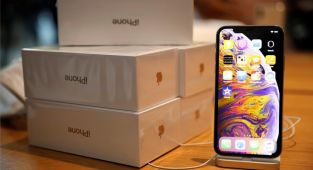 Apple, iPhone 19u atlayıp 20. yıl için doğrudan iPhone 20yi çıkaracak