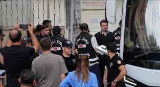 Aziz İhsan Aktaş soruşturmasında belediye başkanlarının hak ediş ödemesi karşılığında rüşvet aldığı iddiası