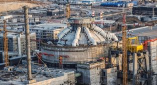 Bakan Bayraktar: Akkuyu'da elektrik üretimi 2026'da başlayacak