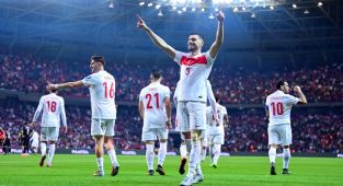 Bizim Çocuklar, Gürcistan'ı 4 golle geçti