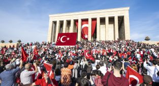 Cumhuriyet Bayramı, coşkuyla kutlanıyor