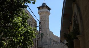 İşgalci İsrail, El Halil'deki Haremi İbrahim Camii'ni iki gün süreyle kapattı