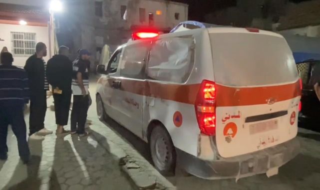 Katil İsrail Gazze'ye saldırıyor