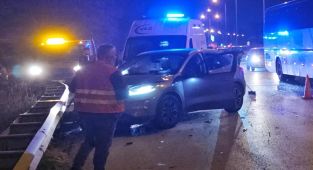 Çorum'da otomobil ile hafif ticari araç çarpıştı: 4 yaralı
