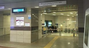 Taksim'deki metro istasyonları geçici süreyle kapanıcak