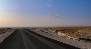 Ağrı Dağı'nın turizm ve güvenlik yolu 75 kilometreye ulaştı