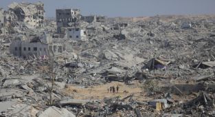 Soykırımcı İsrail'in Gazze'de İHA'yla düzenlediği saldırıda bir Filistinli hayatını kaybetti