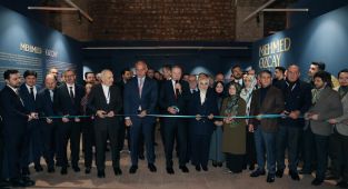 Cumhurbaşkanı Erdoğan Hane İslam Eserleri Sergisi'nin açılışını yaptı