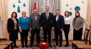 Dışişleri Bakanı Fidan, Vilnius'ta Tatar ve Karay toplumu temsilcileriyle görüştü