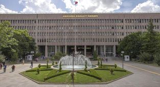 Telebar soruşturmasında garsonun 1029 banka hesabı çıktı