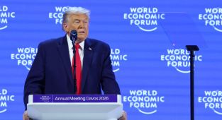 Trump: Grönland'ı satın almak için acil müzakereler yapılmasını talep ediyorum