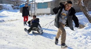 Bazı illerde eğitime kar engeli