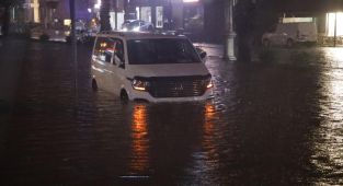 Bodrum ve Marmaris'te sağanak etkili oldu
