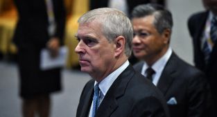 Charles'ın kardeşi Prens Andrew serbest bırakıldı