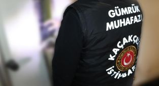 Gümrük Muhafaza ekipleri zehir tacirlerine göz açtırmıyor