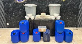 İstanbul'da 240 kilogram uyuşturucu ele geçirildi