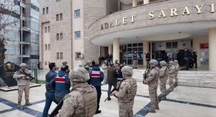 Şanlıurfa'da tefecilik operasyonunda 23 tutuklama