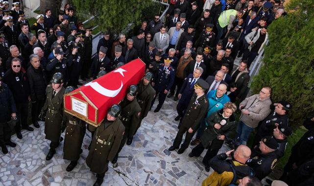Şehidimiz İzmir'de defnedildi