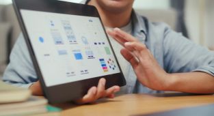 UI/UX alanında uzmanlaşmak isteyenler için kapsamlı eğitim başlıyor