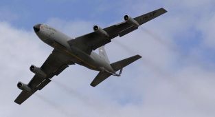 ABD'ye ait bir yakıt ikmal uçağı Irak'ta düştü