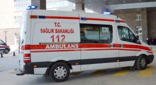 Bingöl'de kar spreyinden etkilendikleri şüphesiyle 30 öğrenci hastaneye kaldırıldı