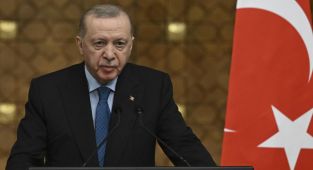 Cumhurbaşkanı Erdoğan'dan şehit ailesine başsağlığı mesajı