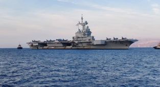 Fransa, Charles de Gaulle uçak gemisini Akdeniz'e gönderiyor