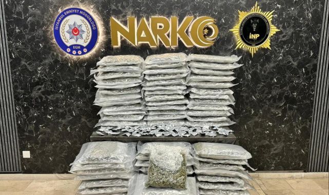 İstanbul'da zehir tacirlerine operasyon: 5 gözaltı