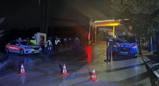 Uşak Belediye Başkanı Yalıma ait şirketlerde arama