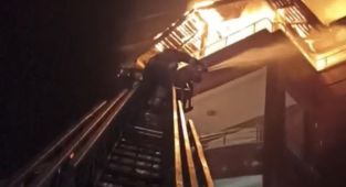 Yozgat'ta apartmanın çatı katında çıkan yangın söndürüldü