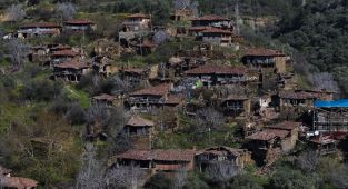 Göçle boşalan hayalet köy Lübbey turizmle ayağa kalkacak