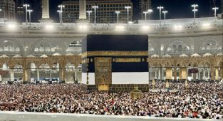 Hac vizesi olmayanlar Suudi Arabistan'dan sınır dışı edilecek