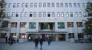 Manavgat Belediyesine yönelik soruşturmada 5 şüpheli tutuklandı