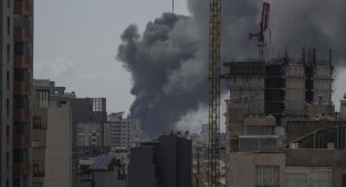 Soykırımcı İsrail'in Lübnan'da ateşkese rağmen düzenlediği saldırıda 1 kişi öldü