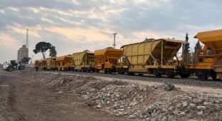 Suriye sınırındaki 350 kilometrelik hat tren trafiğine açıldı