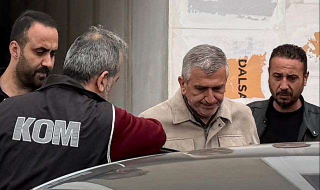 Akçakoca Belediye Başkanı görevden uzaklaştırıldı