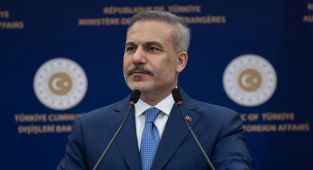 Bakan Fidan Ummanlı mevkidaşı Busaidi ile görüştü