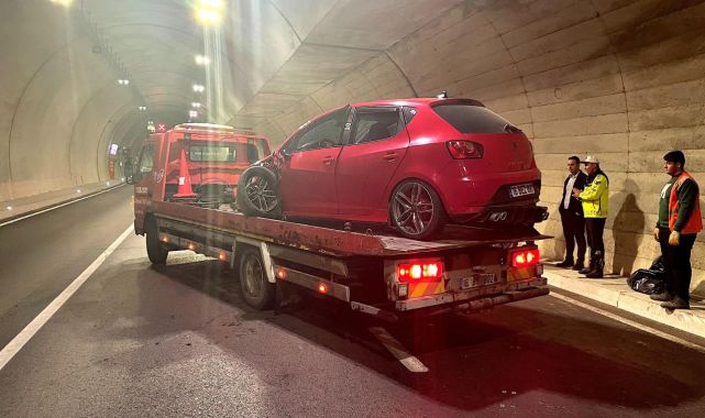 Bursa'da otomobille motosiklet çarpıştı: 1 ölü