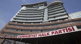 CHP Kurultayı soruşturmasında 13 kişi gözaltına alındı