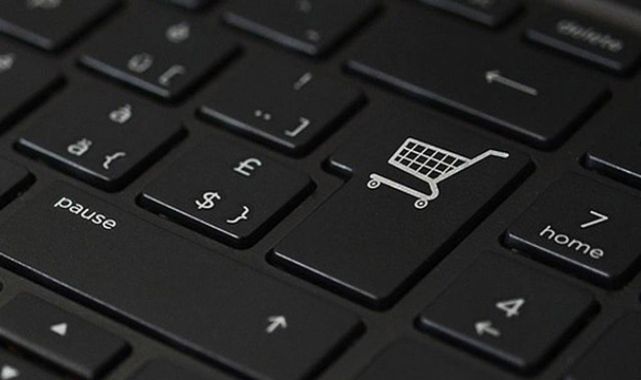 Fenomenlerin yönlendirmeleri tüketiciyi akılcı alışverişten uzaklaştırıyor