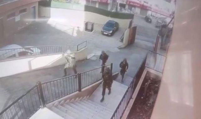 İşgalci İsrail ordusu işgal altındaki Batı Şeria'da 2 okula baskın düzenledi