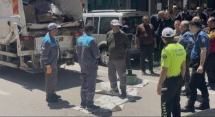 Isparta'da çöp toplama kamyonuna sıkışan işçi öldü