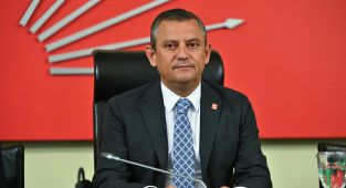 Özgür Özel 300 bin lira tazminat ödemeye mahkum edildi