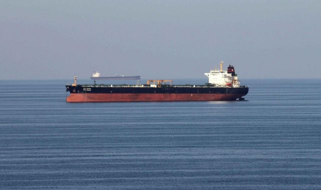 Petrolün jeopolitik sarkaç sınavı: Yön yine yukarı