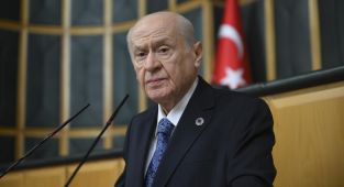 Bahçeli: Türkiye dış aktörlerin tehdit ve terbiye imalarıyla hizaya getirilemez