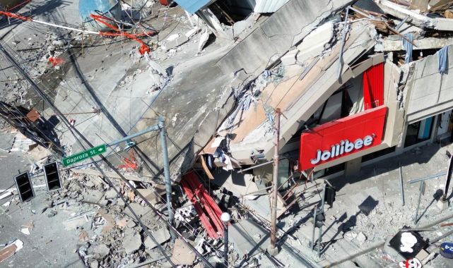 Filipinler'in Mindanao bölgesinde 7,8 büyüklüğünde deprem